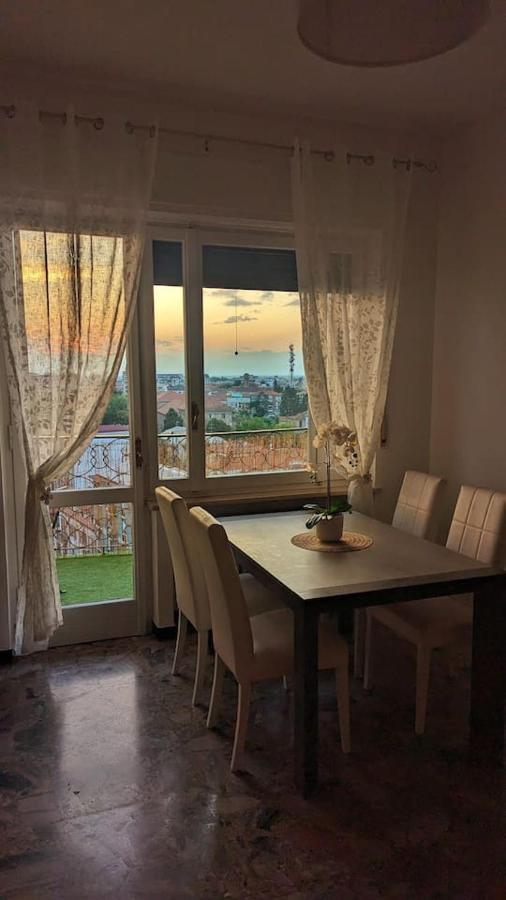 La Terrazza Del Re Vercelli Exterior foto